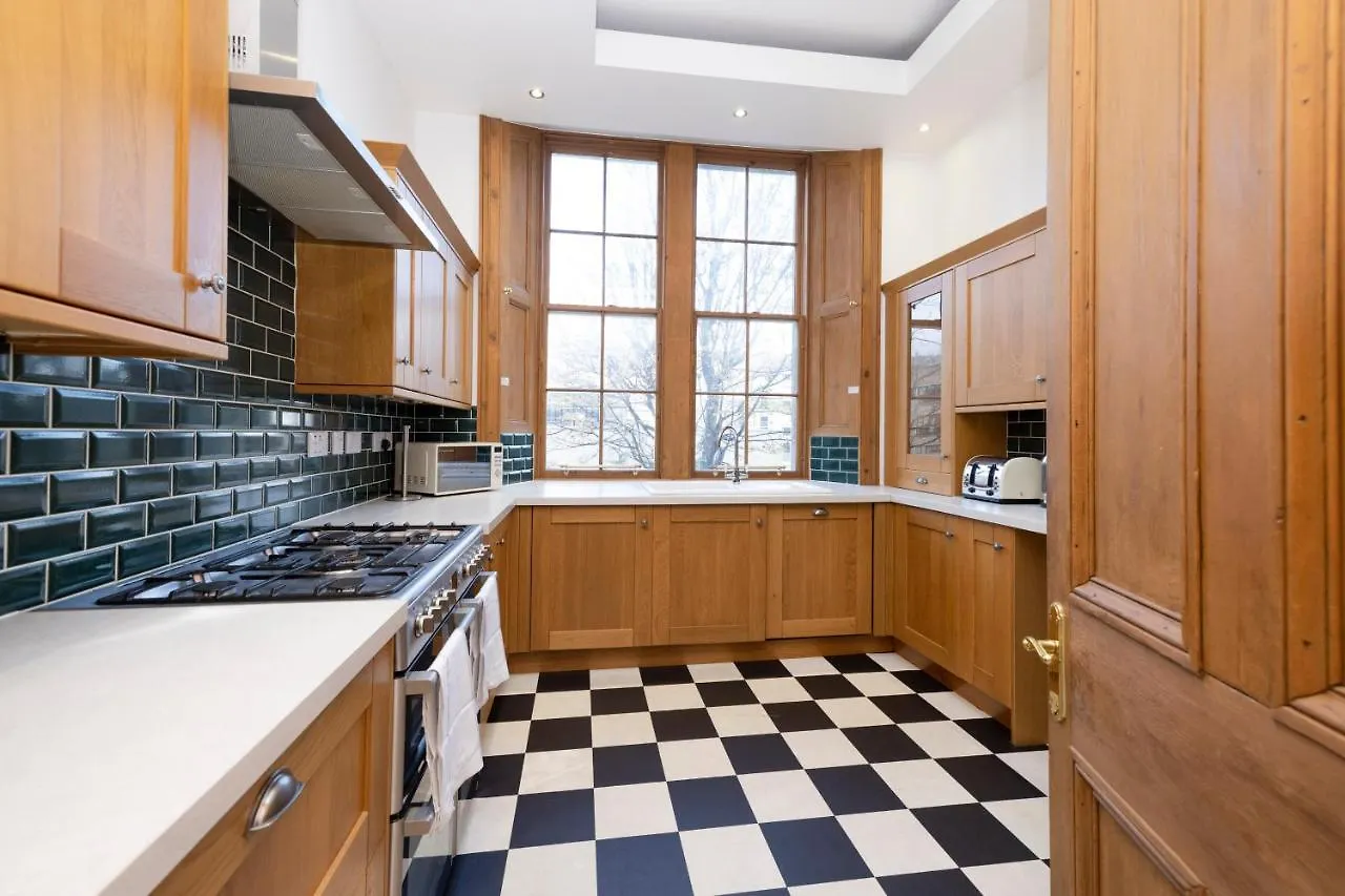 Apartment Joivy Spacious Home Near The Meadows Edinburgh United Kingdom