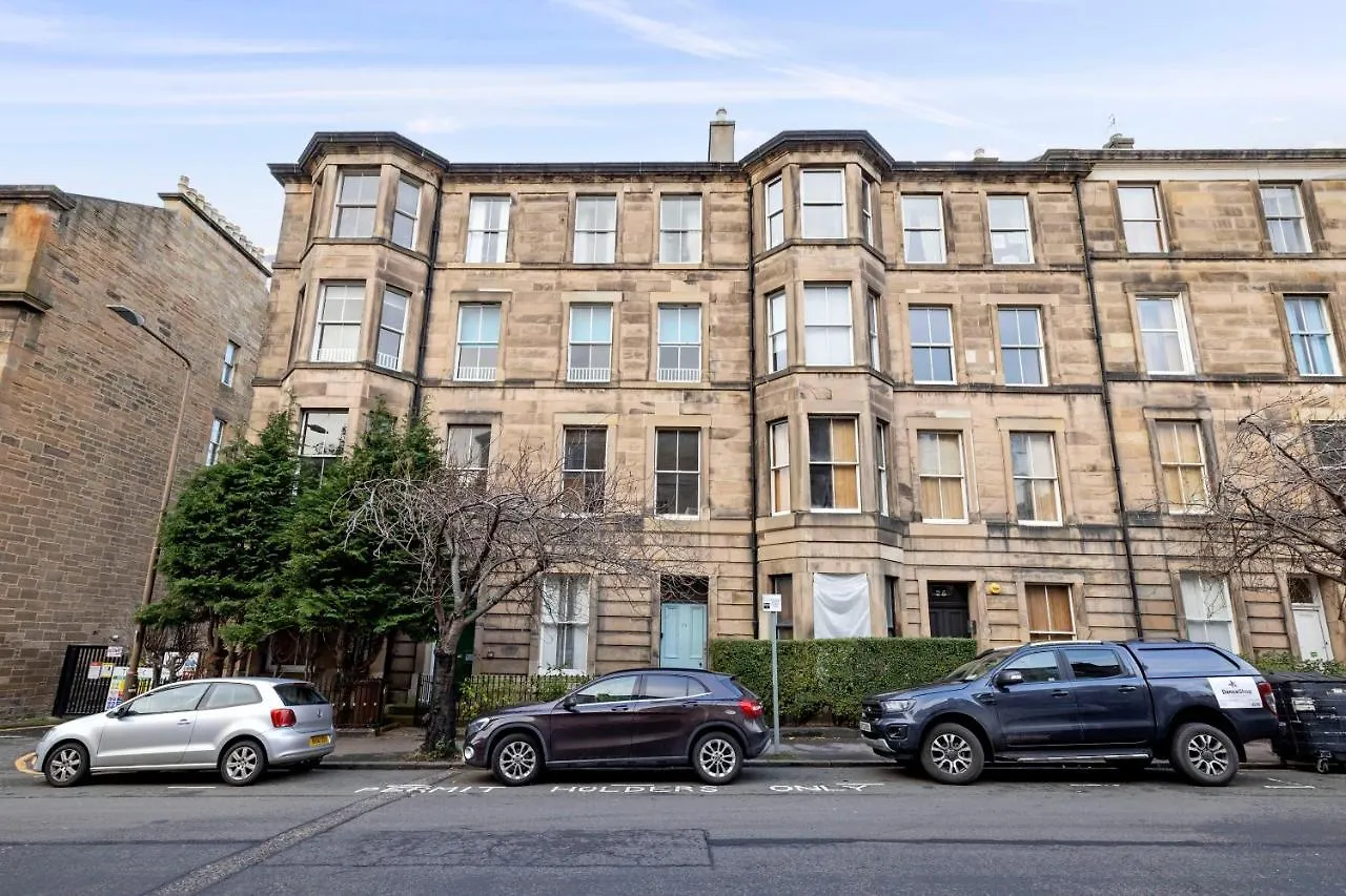 Joivy Spacious Home Near The Meadows Edinburgh Apartment