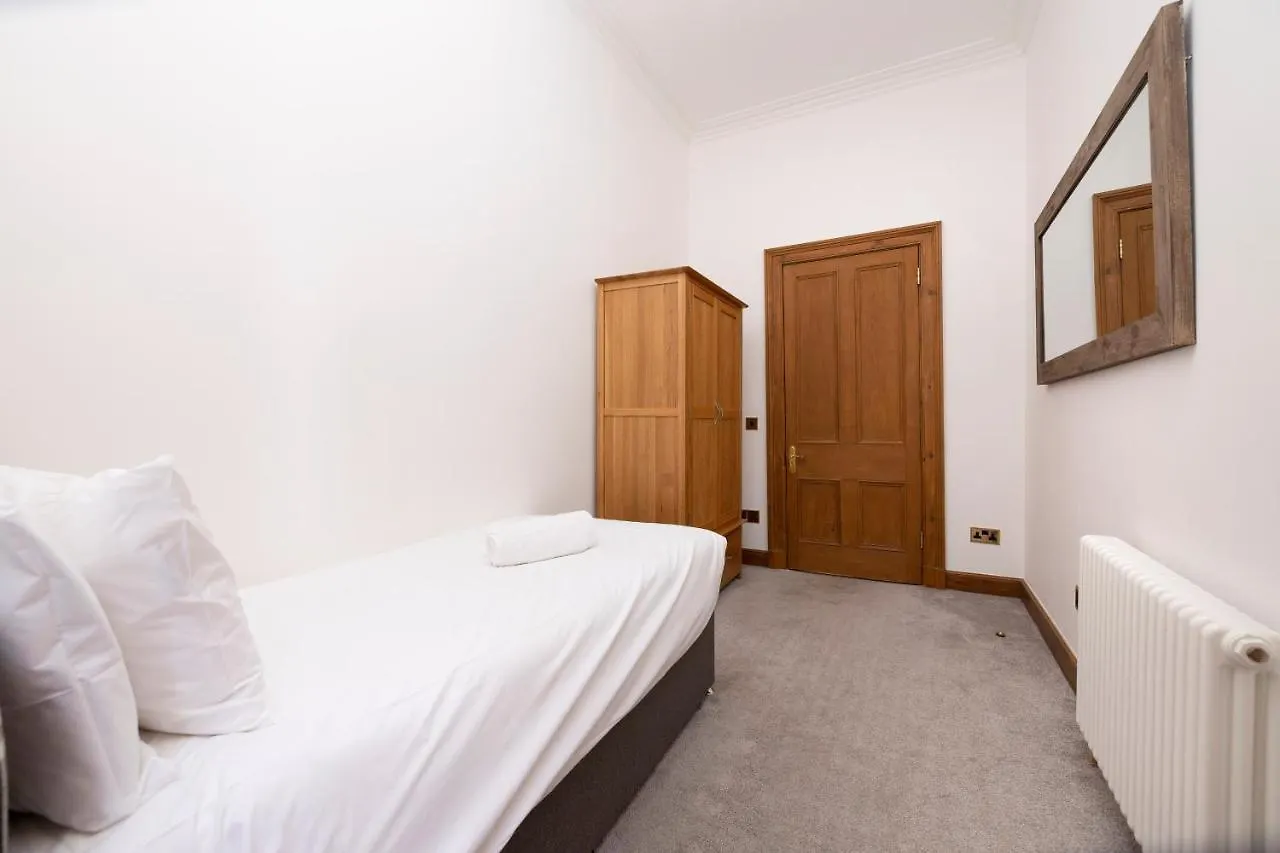 Joivy Spacious Home Near The Meadows Edinburgh Apartment